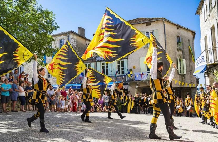 Spacieux Climatise Avec Terrasse